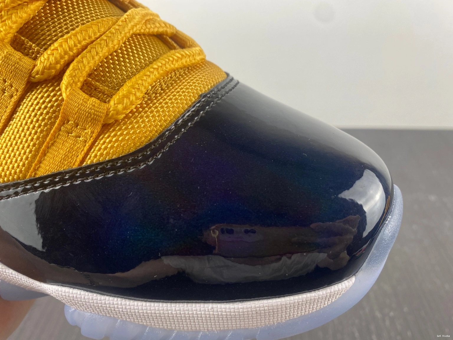Yellow CT8012-118 Jordan 11 White Air Retro Black 0908